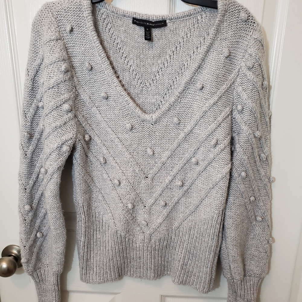 White House Black Market Size S Grey Sweater Vneck